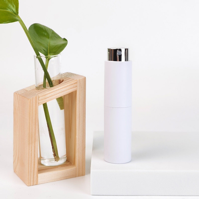 Przenośny rozpylacz do perfum  – Misting Bottle Fine recenzja i cena